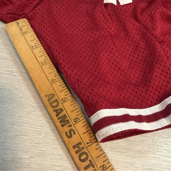 Headgear Classics Kobe Bryant #33 Lower Merion Maroon Basketball Shorts Sz L G72 - Picture 5 of 7